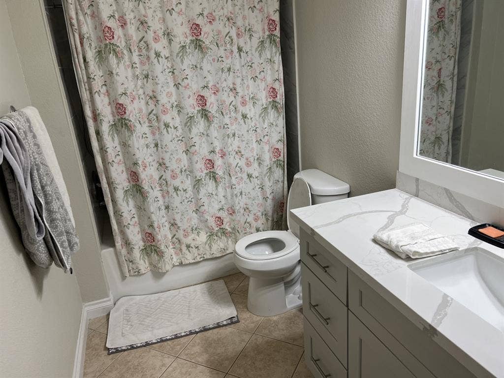 Private room and bath