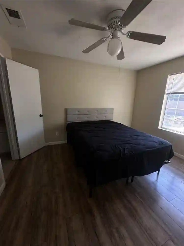 Room for rent