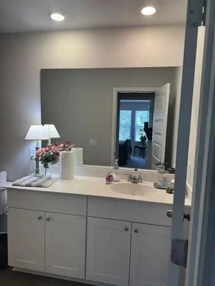Furnished Townhouse room for rent
