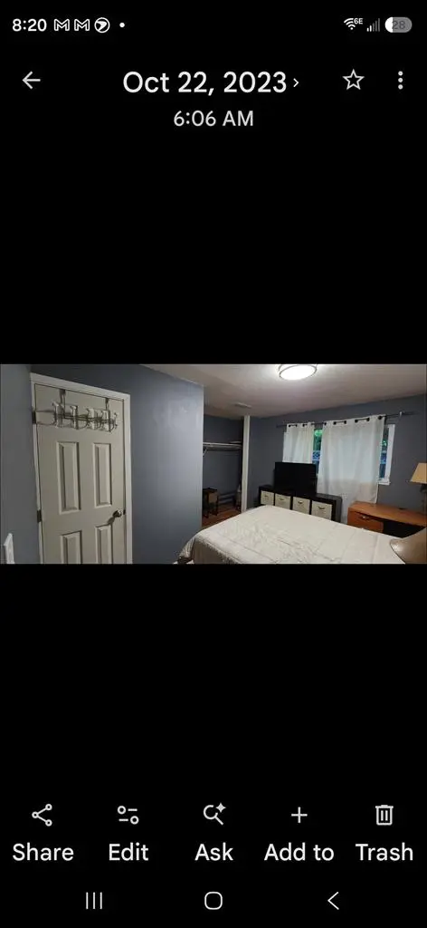 Spacious Room for Rent