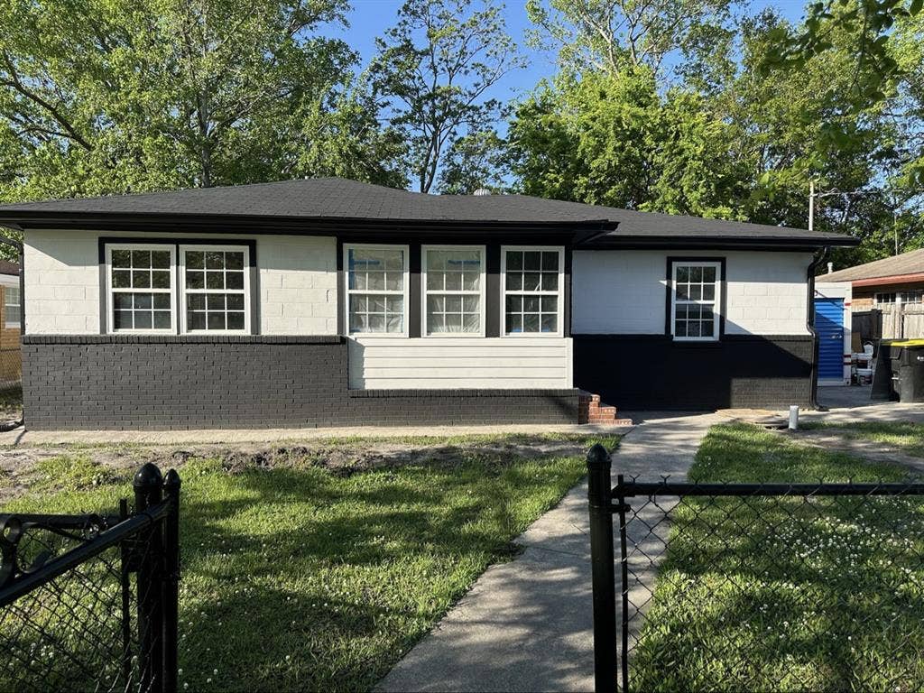 Beautiful renovated Midtown home