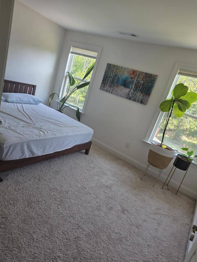 Private bed & bath in Mt Juliet