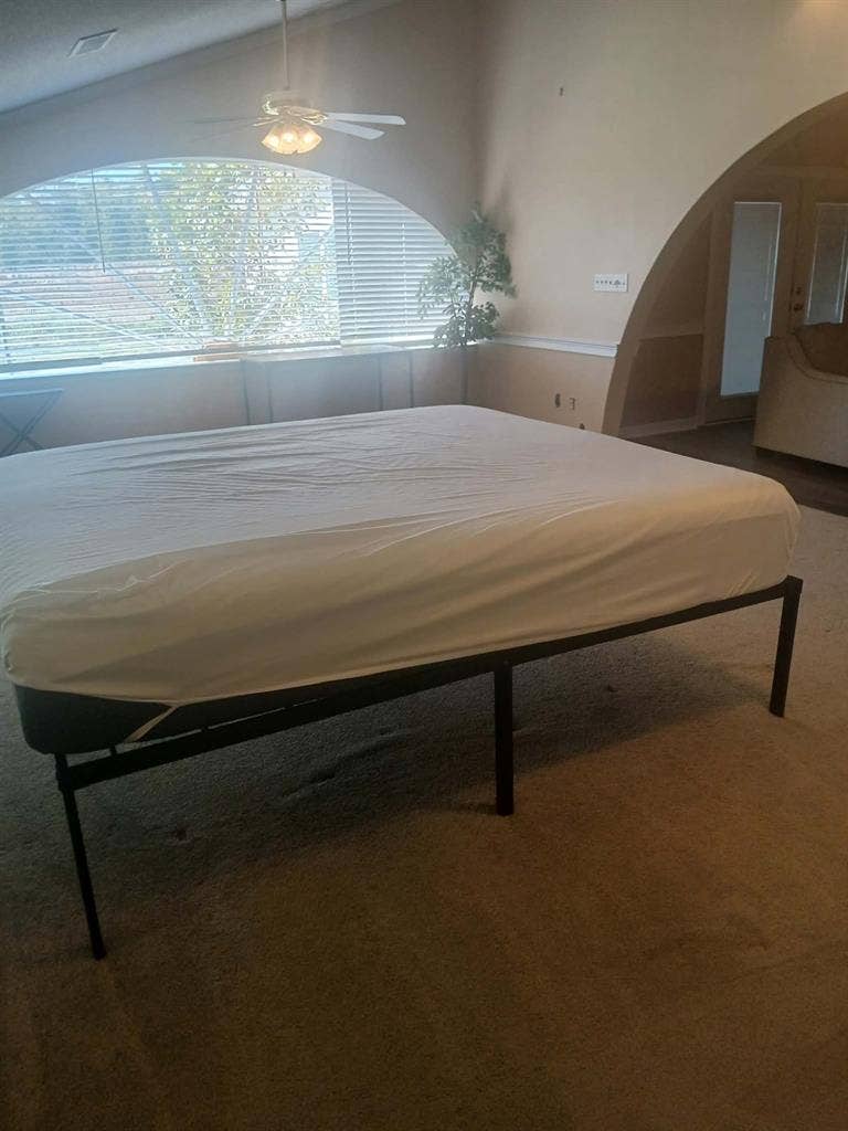 Beautiful Master Suite Lake Home