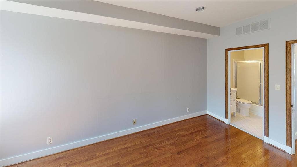 1 BR in Washington