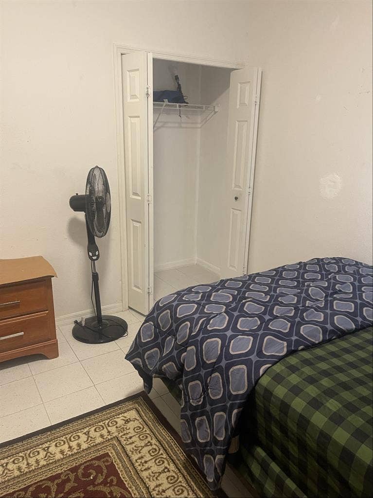 One Room Rent