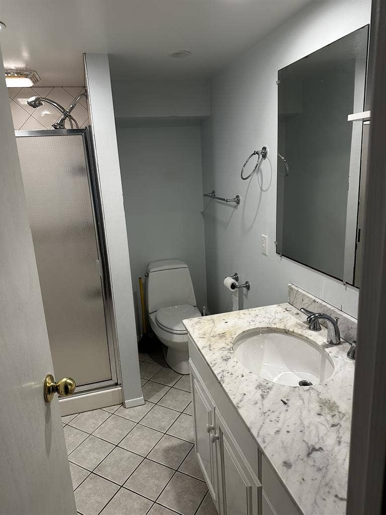 Fully Furnished Studio