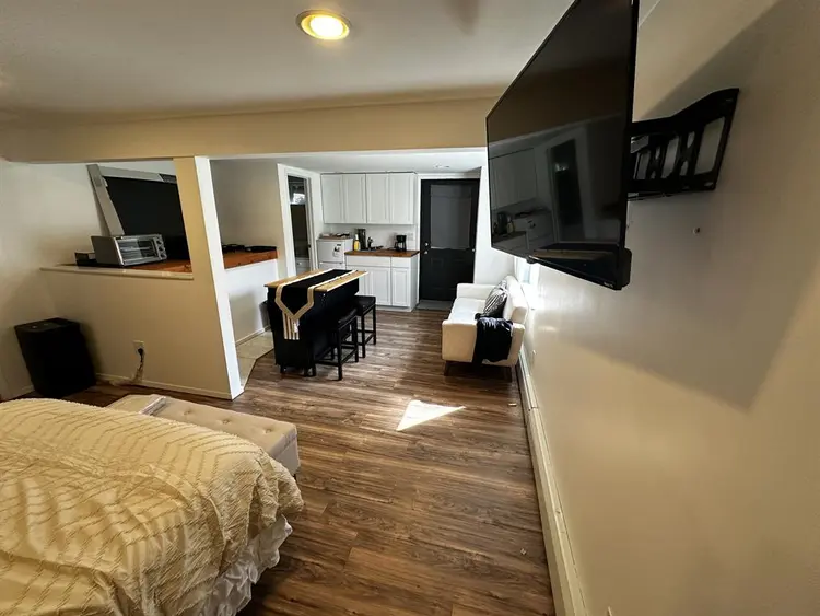 Fully Furnished Studio