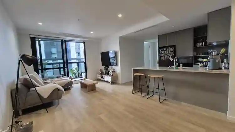 Own room & toilet, 2B2B South Melb