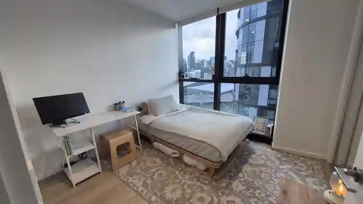 Own room & toilet, 2B2B South Melb