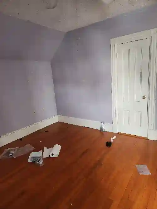 900$ a month, utilities included