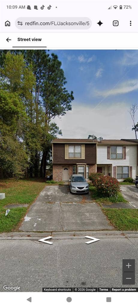 Extravagant Townhome For Rent