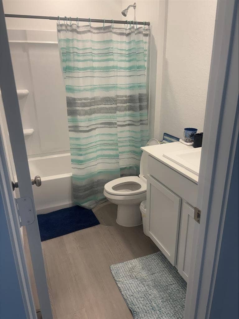 BIG room for rent!