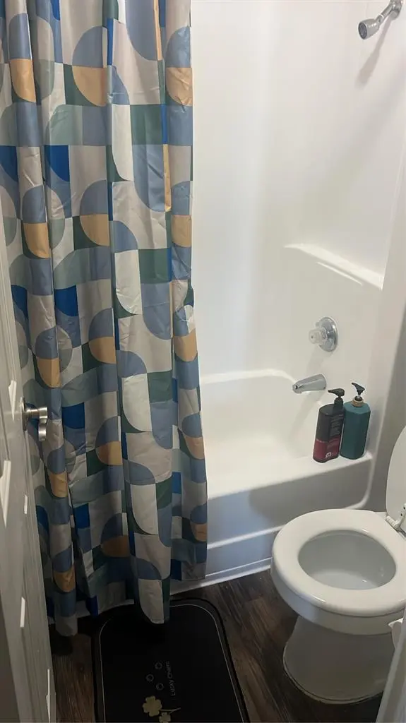 Share room