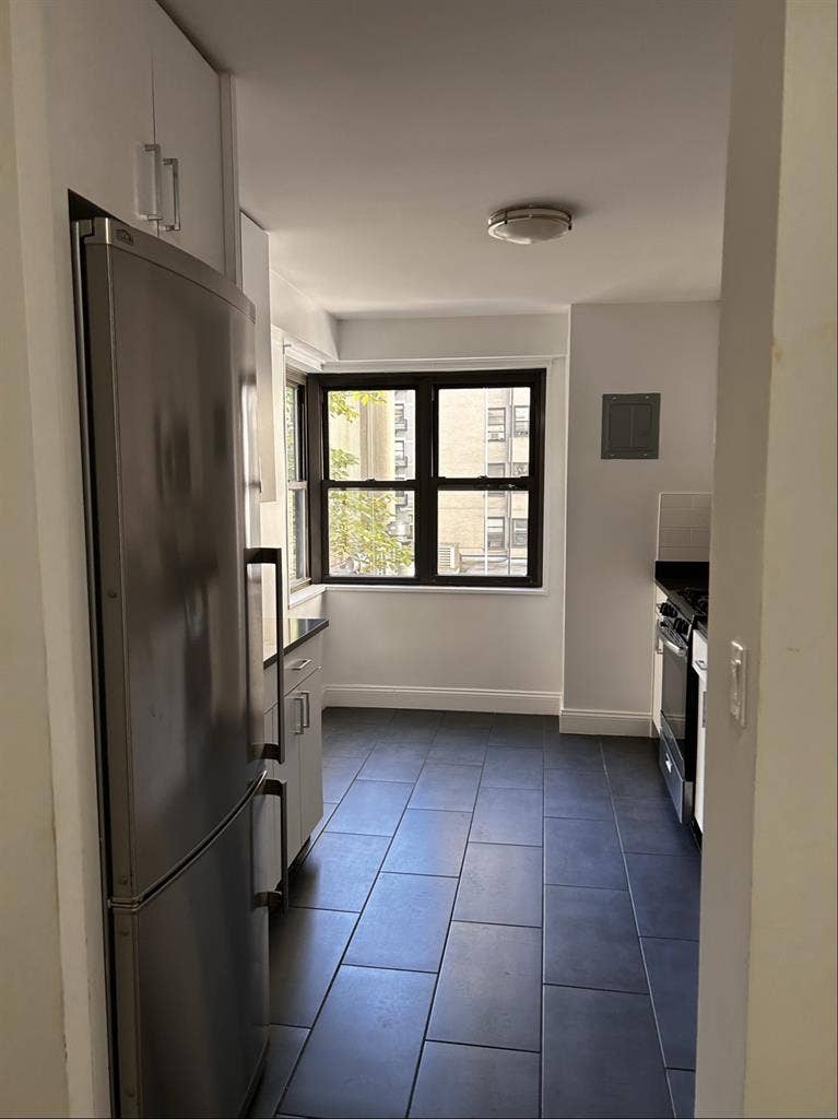 2bed 2 bathroom