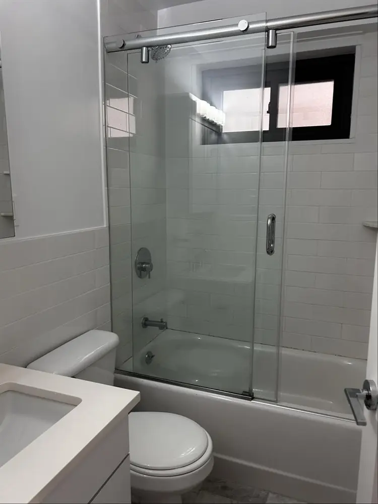 2bed 2 bathroom