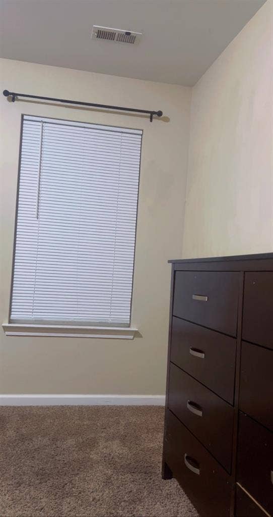 Room in La Vergne near 1-24