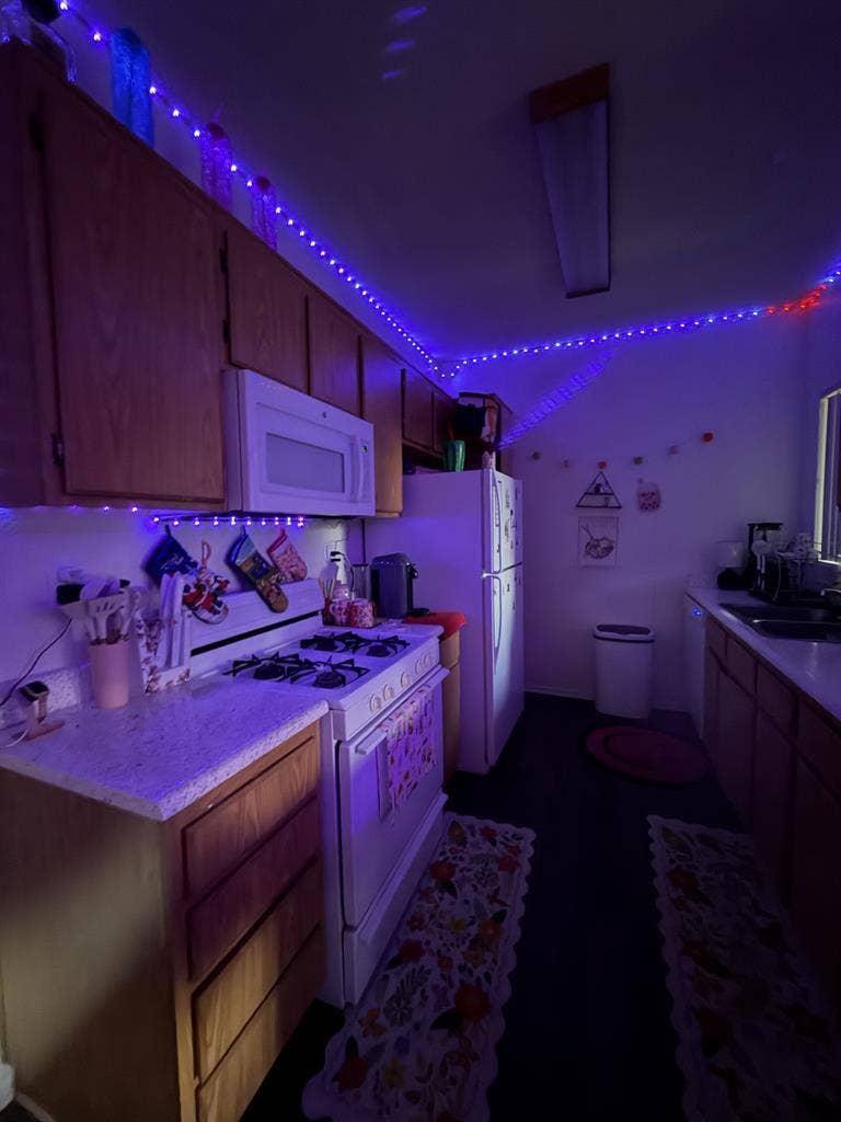 Bed & Bathroom available