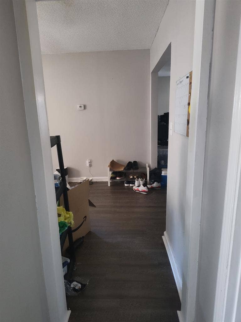 No deposit, Immediate move in!