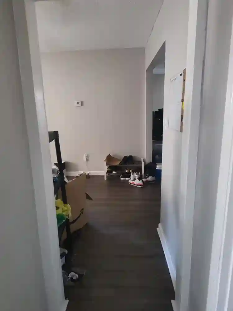 No deposit, Immediate move in!
