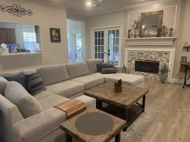 PRIVATE ROOM + PRIVATE BATH - $750