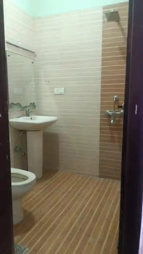 Need a roommate for sharing