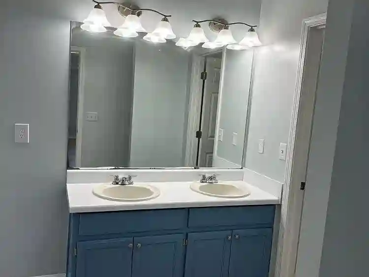 4 BR in Grayson