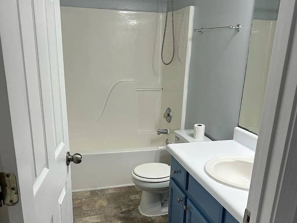 4 BR in Grayson