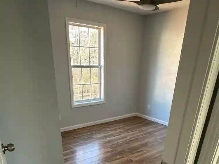 4 BR in Grayson
