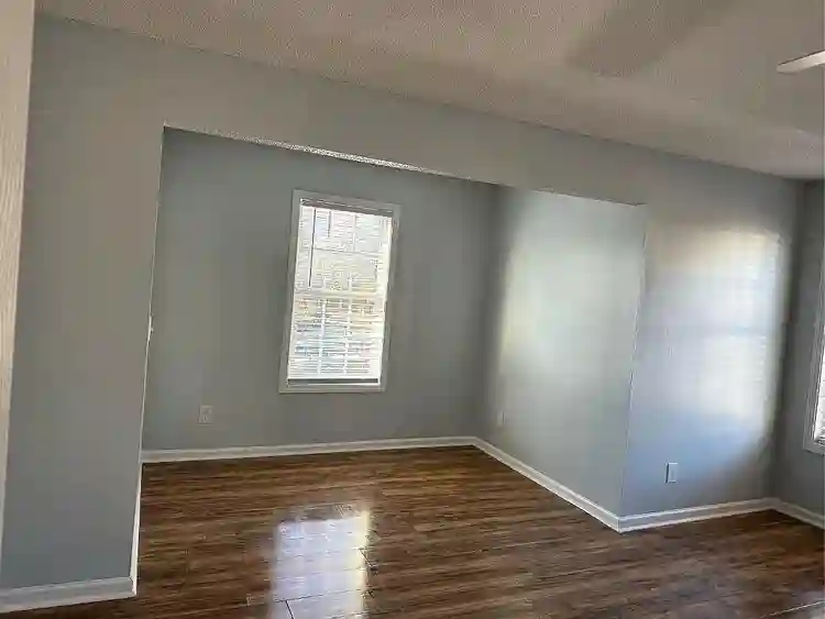 4 BR in Grayson