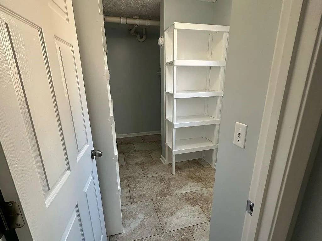 4 BR in Grayson