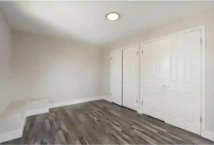 Rooms in a New Building