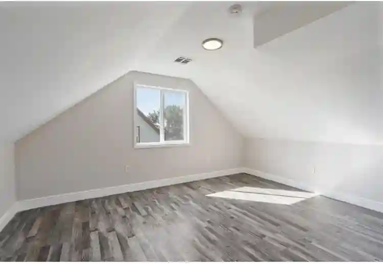Rooms in a New Building