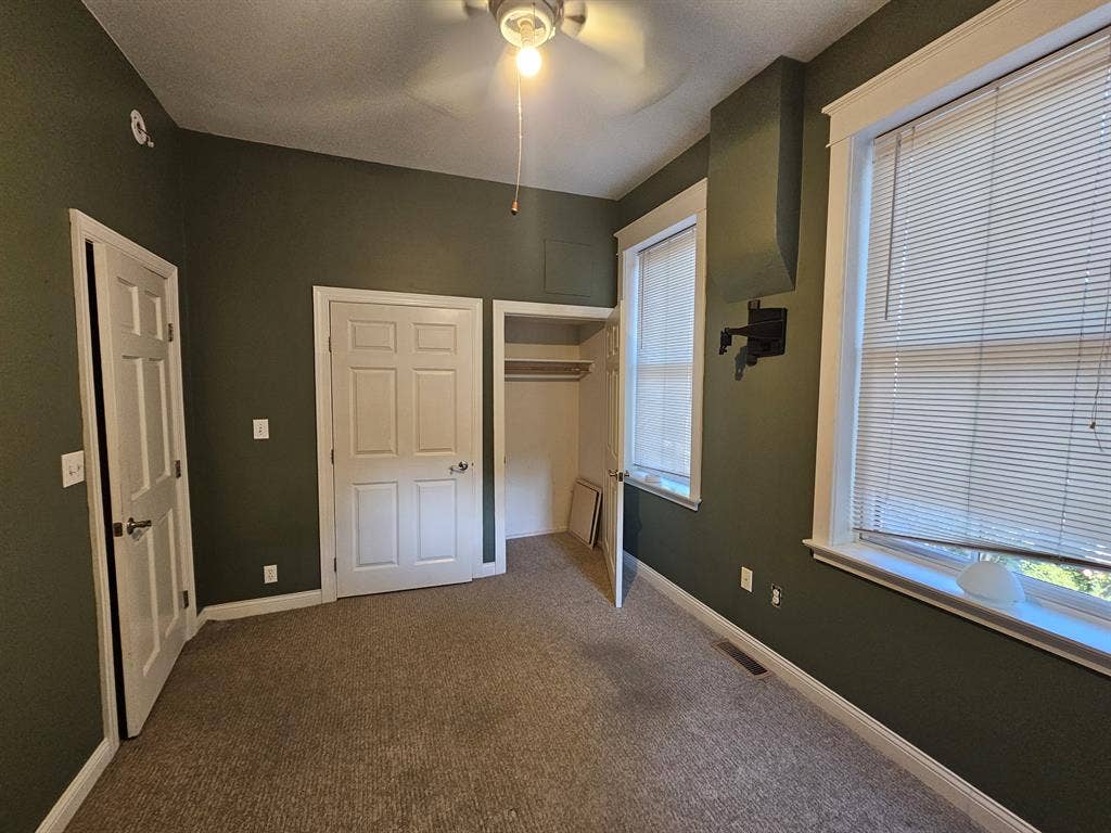 Single bedroom