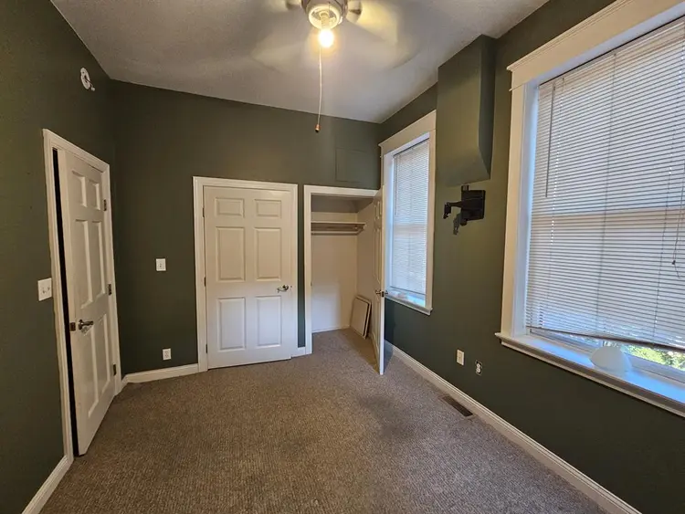 Single bedroom
