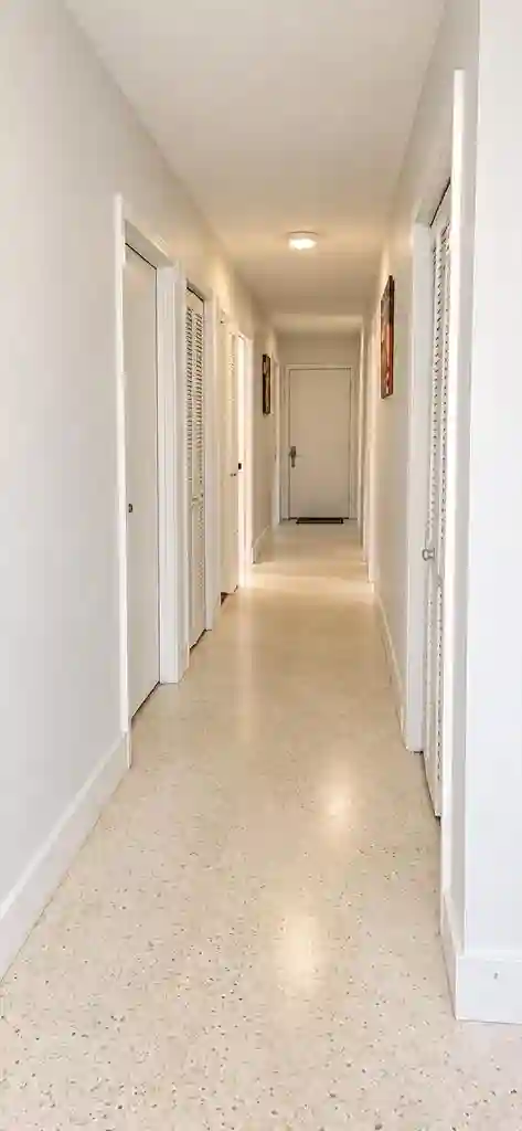Available N0v1/room privada/private