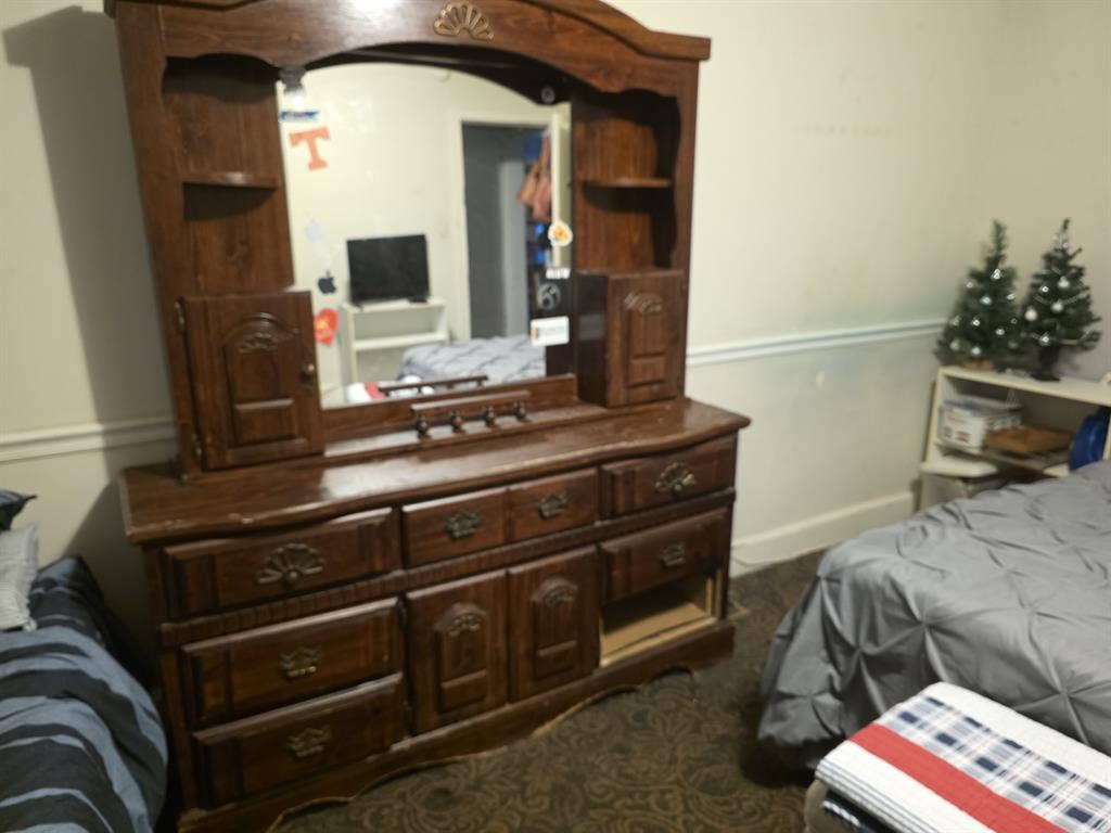 Room for Rent in South Knoxville