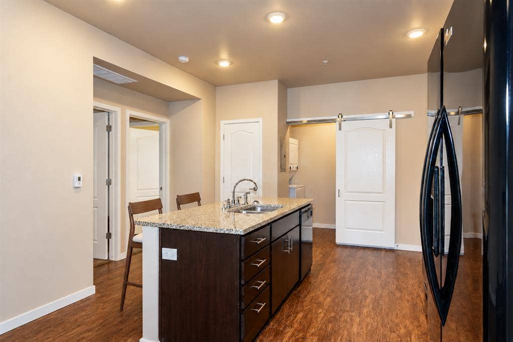 3 Bed / 3 Bath, Furnished Optional