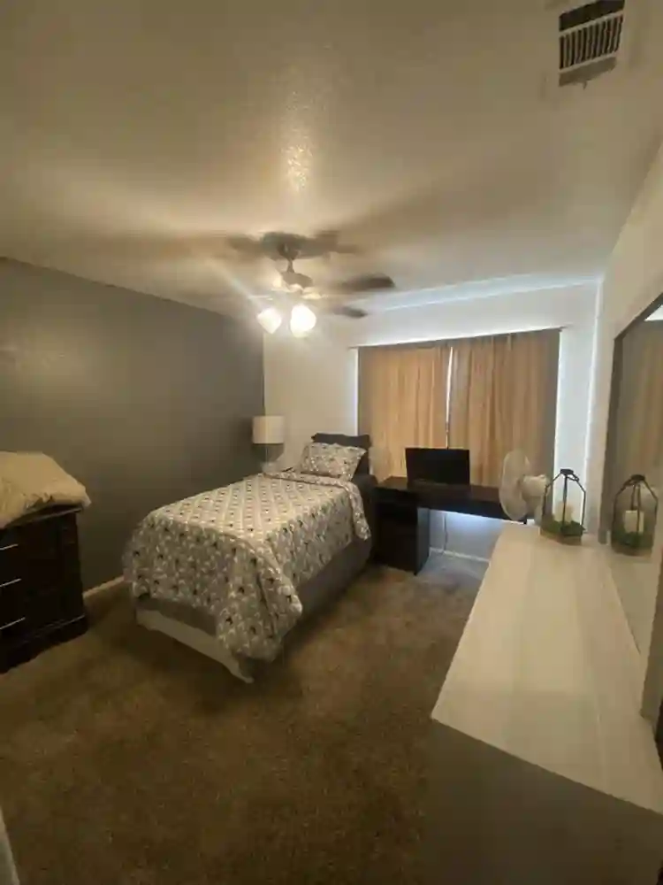 Room for rent