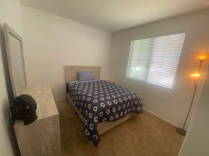 Room for rent in a shared housee