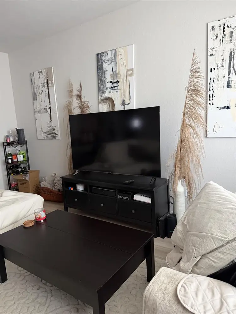 Room for rent!