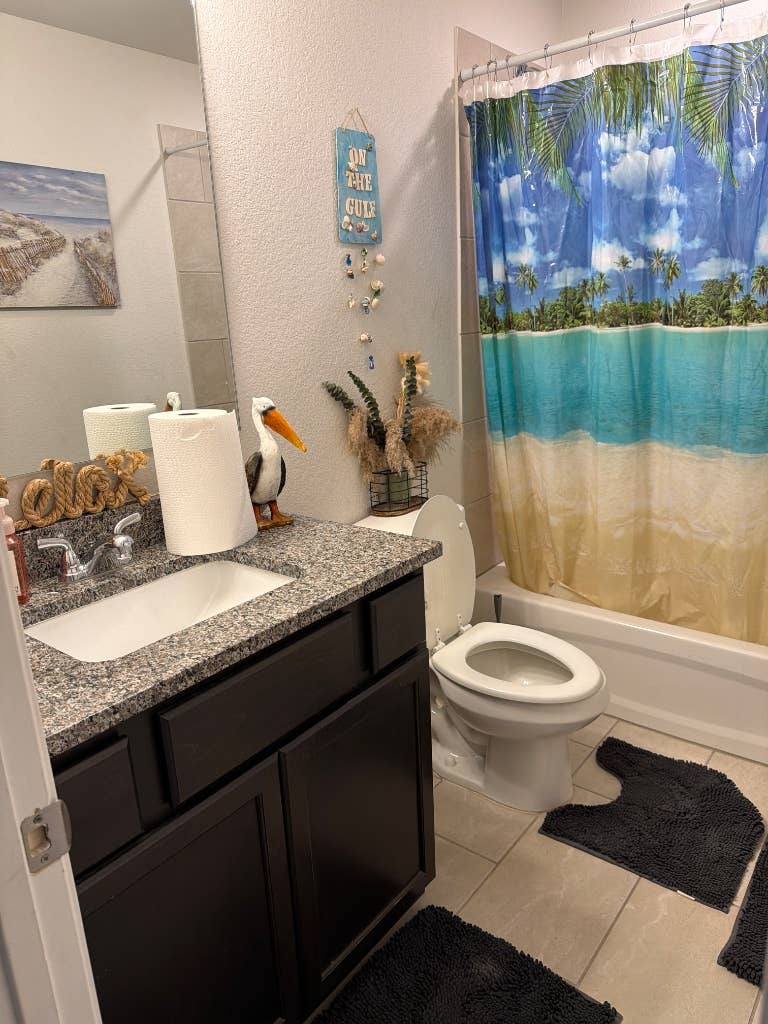 Room for rent!