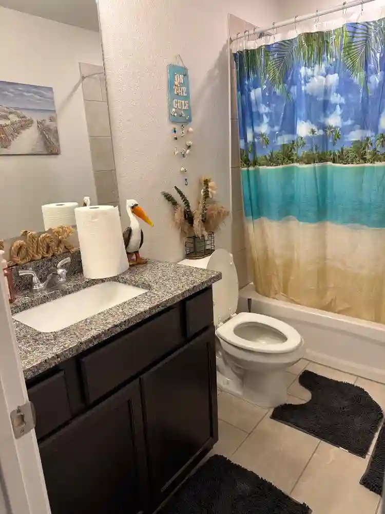Room for rent!