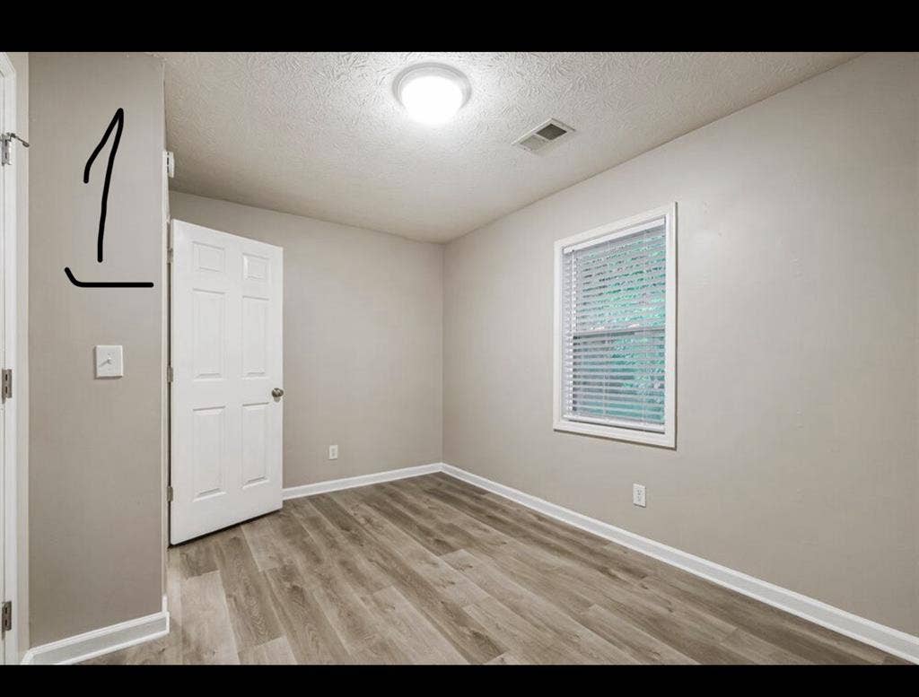 Snellville room in large home