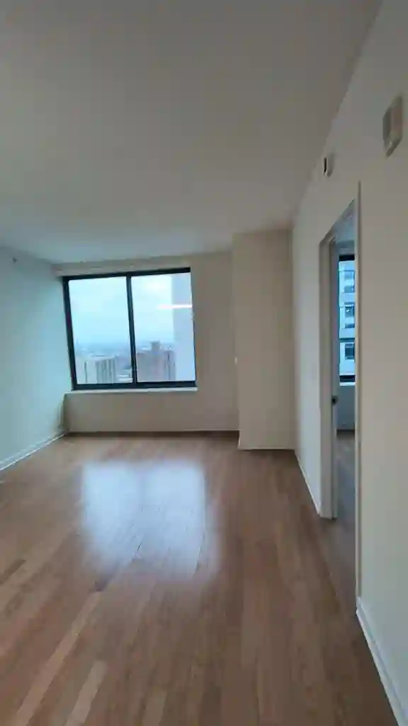 Luxury 1 Bed Apt at Journal Squared