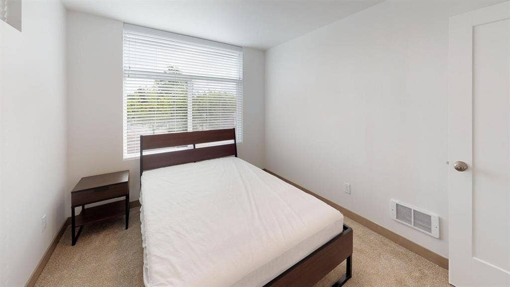 1 BR in Seattle