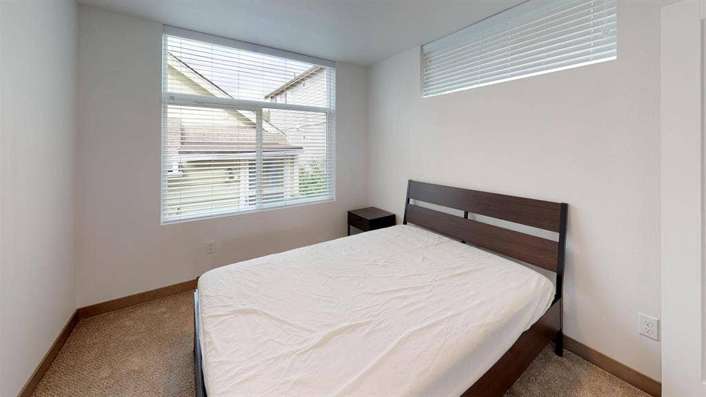 1 BR in Seattle