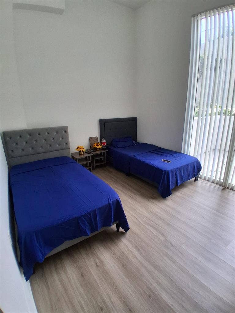 Shared room for rent