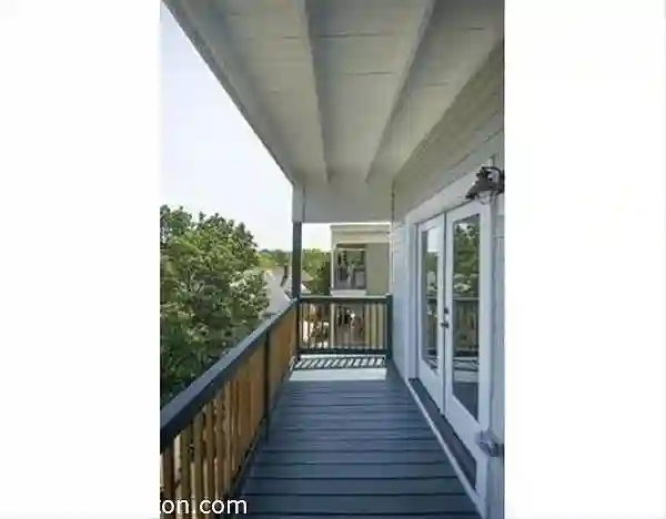2BR 2BA Jamaica Plain OCT FREE