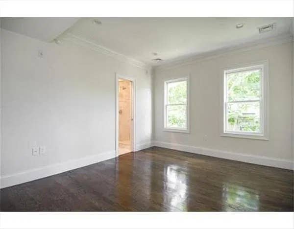 2BR 2BA Jamaica Plain OCT FREE