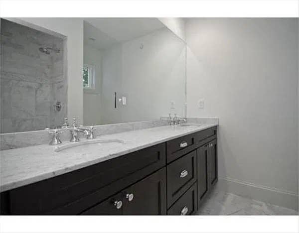 2BR 2BA Jamaica Plain OCT FREE